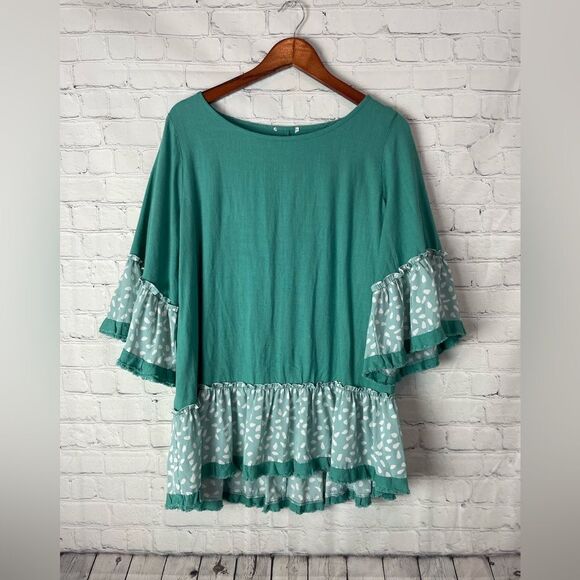 Umgee Linen Blend Animal Print Bell Sleeve Round Neck Top with Ruffle Hem Large - Picture 2 of 8